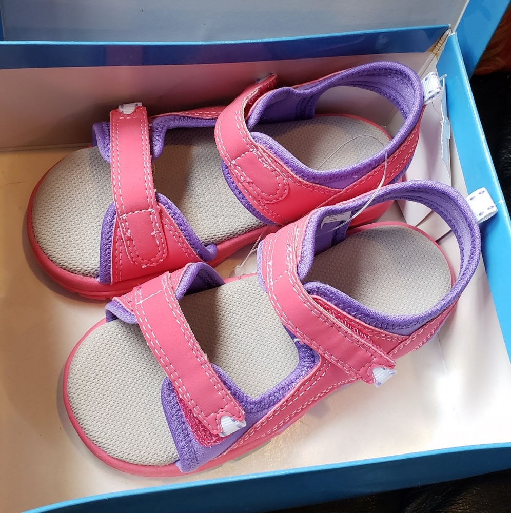 New in Box - Fuchsia Sandals